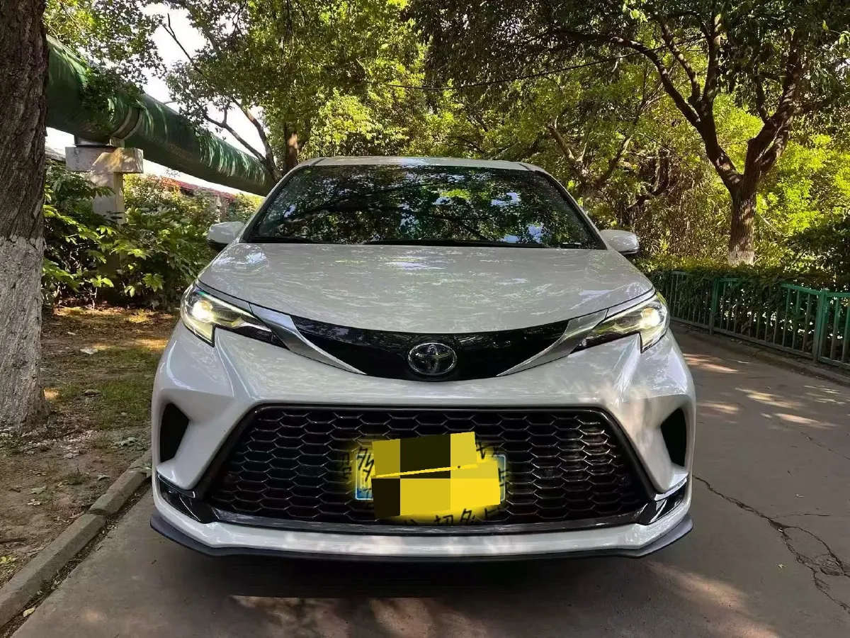 2023 Toyota Granvia 2.5L 189HP L4 E-CVT Hybrid,autocango,china used car exporter,china ev exporter,chinese used car exporter,chinese used ev exporter