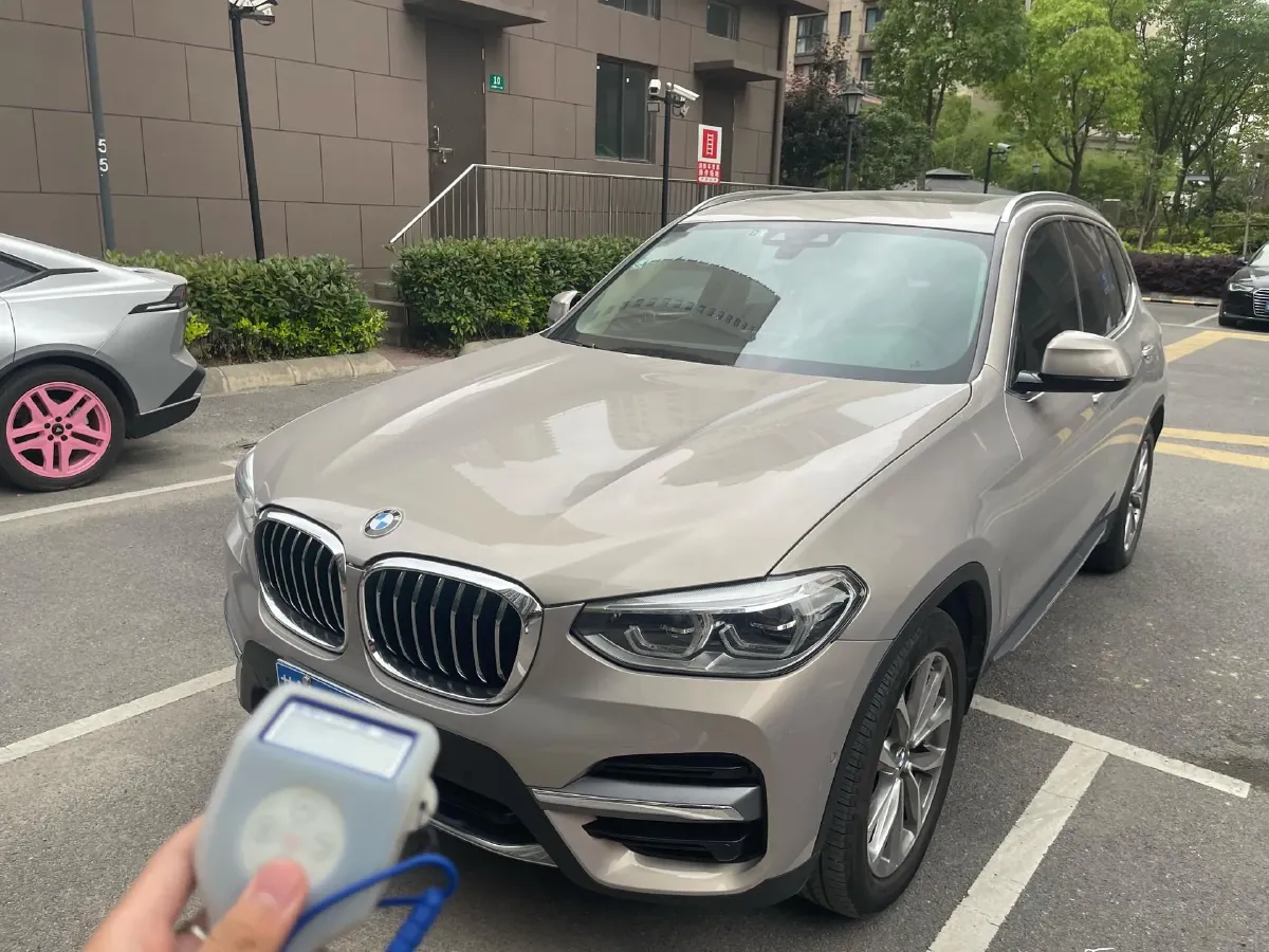 2020 BMW X3 2.0T 184HP L4 8AT,autocango,china used car exporter,china ev exporter,chinese used car exporter,chinese used ev exporter