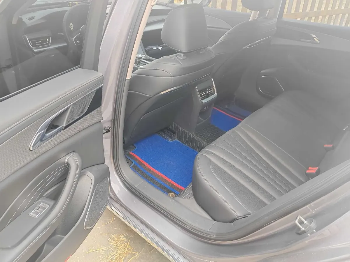 2024 HongQi H5 1.5T 169HP L4 7DCT,autocango,china used car exporter,china ev exporter,chinese used car exporter,chinese used ev exporter