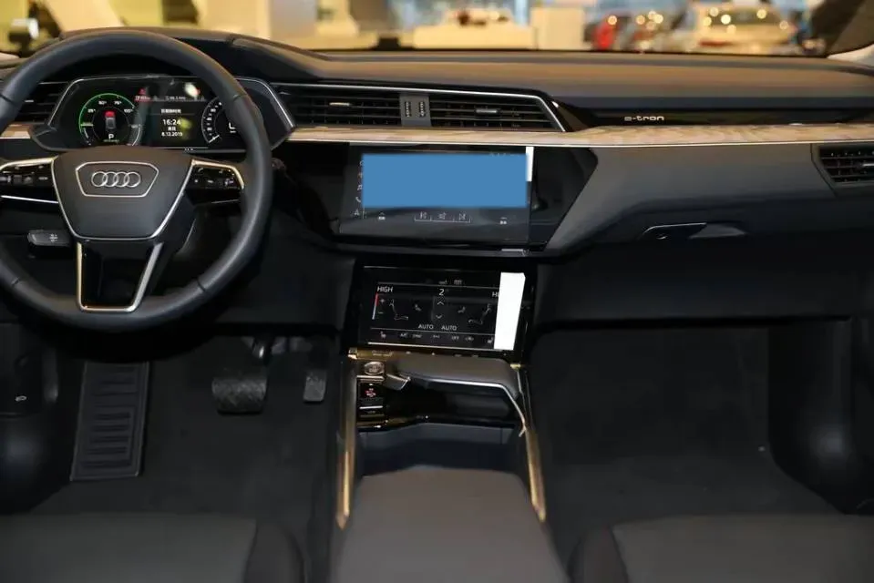 2019 Audi e-tron 2AT BEV 95KWH,autocango,china used car exporter,china ev exporter,chinese used car exporter,chinese used ev exporter