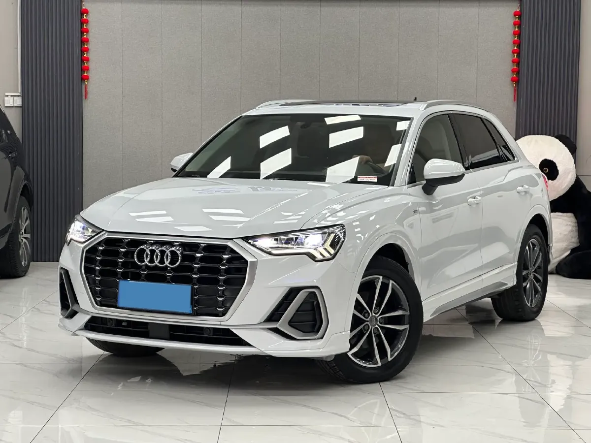 2020 Audi Q3 1.4T 150HP L4 7DCT,autocango,china used car exporter,china ev exporter,chinese used car exporter,chinese used ev exporter