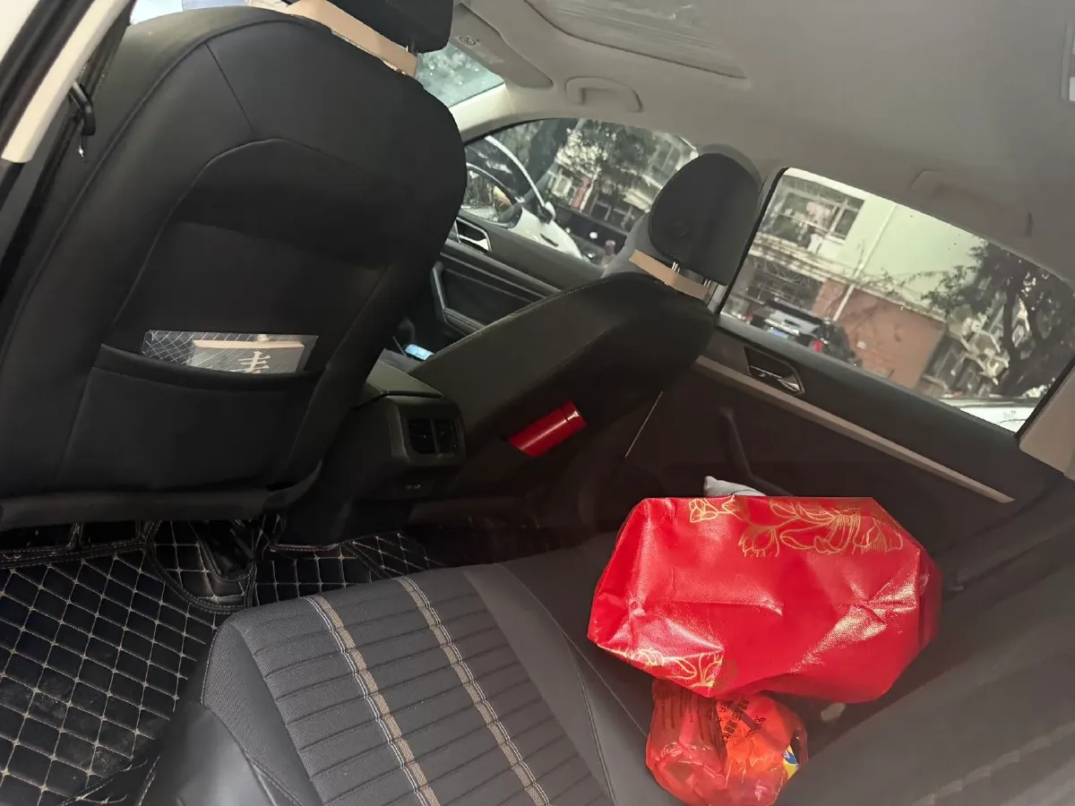 2022 Volkswagen Sagitar 1.2T 116HP L4 7DCT,autocango,china used car exporter,china ev exporter,chinese used car exporter,chinese used ev exporter