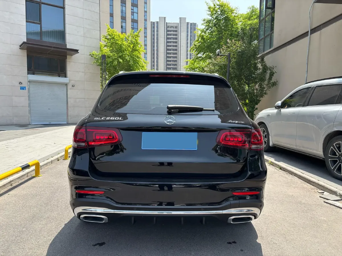 2022 Mercedes-Benz GLC Class 2.0T 197HP L4 9AT,autocango,china used car exporter,china ev exporter,chinese used car exporter,chinese used ev exporter