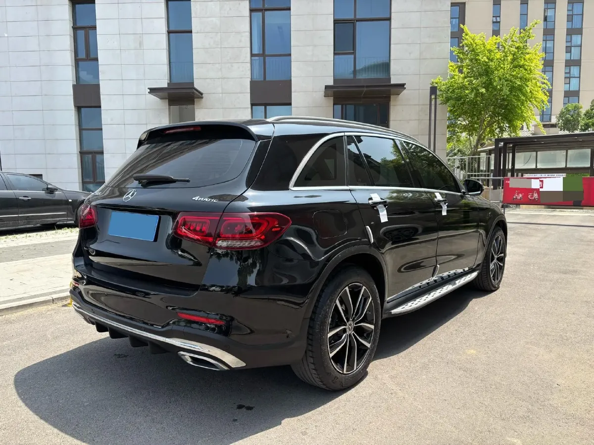 2022 Mercedes-Benz GLC Class 2.0T 197HP L4 9AT,autocango,china used car exporter,china ev exporter,chinese used car exporter,chinese used ev exporter
