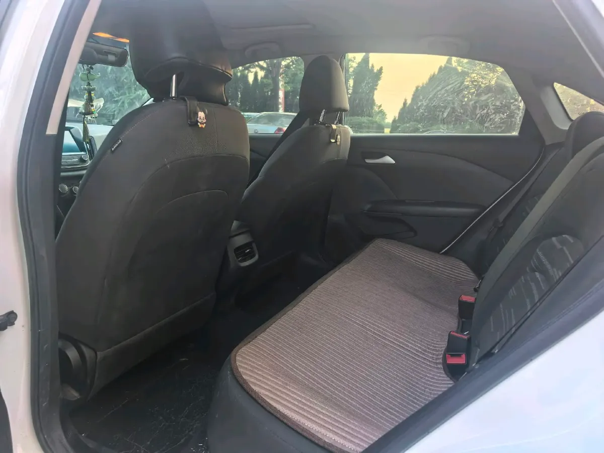 2019 Chevrolet Monza 1.0T 125HP L3 6DCT,autocango,china used car exporter,china ev exporter,chinese used car exporter,chinese used ev exporter