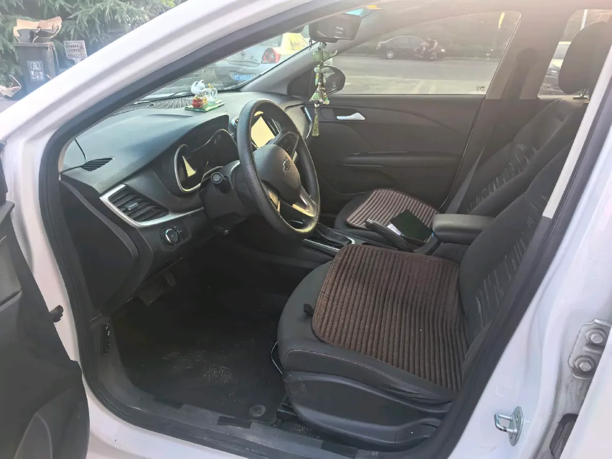 2019 Chevrolet Monza 1.0T 125HP L3 6DCT,autocango,china used car exporter,china ev exporter,chinese used car exporter,chinese used ev exporter