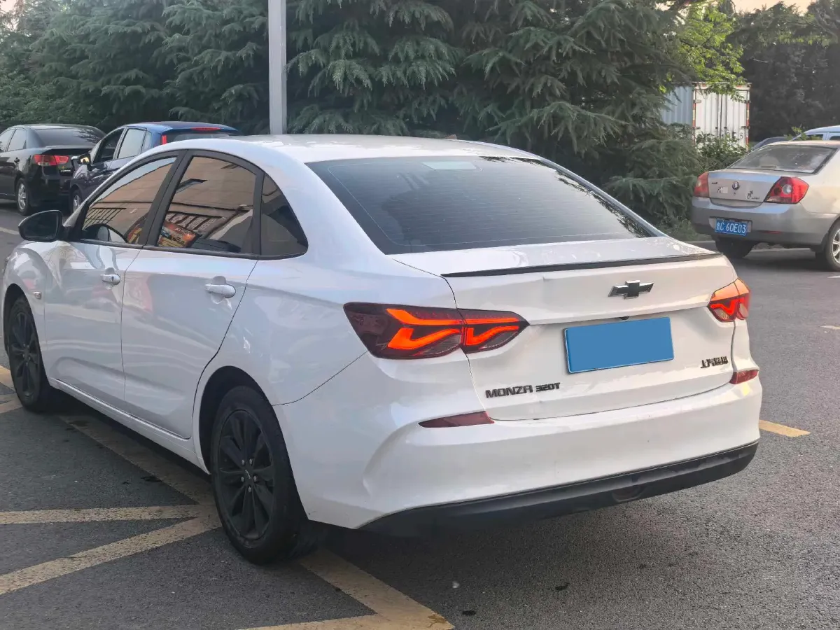 2019 Chevrolet Monza 1.0T 125HP L3 6DCT,autocango,china used car exporter,china ev exporter,chinese used car exporter,chinese used ev exporter
