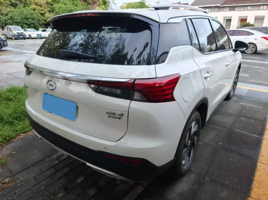 2020 GAC Trumpchi GS4 1.5T 169HP L4 6MT,autocango,china used car exporter,china ev exporter,chinese used car exporter,chinese used ev exporter