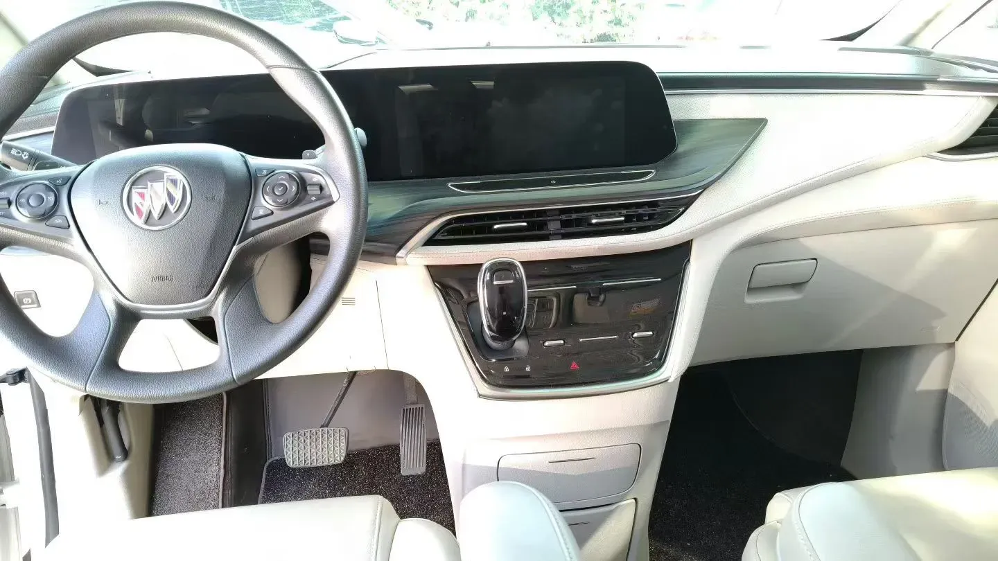 2022 Buick GL8 2.0T 237HP L4 9AT,autocango,china used car exporter,china ev exporter,chinese used car exporter,chinese used ev exporter
