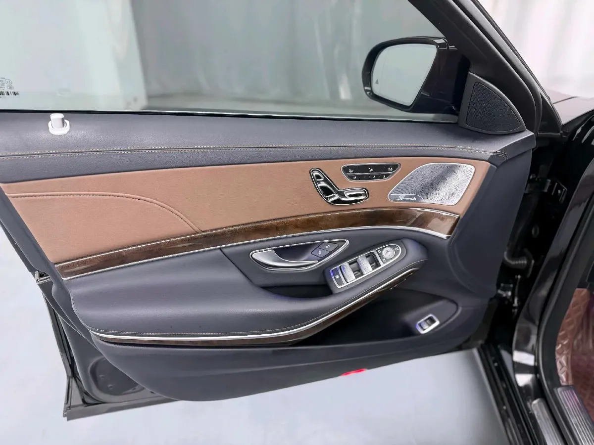 2020 Mercedes-Benz S Class 3.0T 299HP L6 9AT,autocango,china used car exporter,china ev exporter,chinese used car exporter,chinese used ev exporter