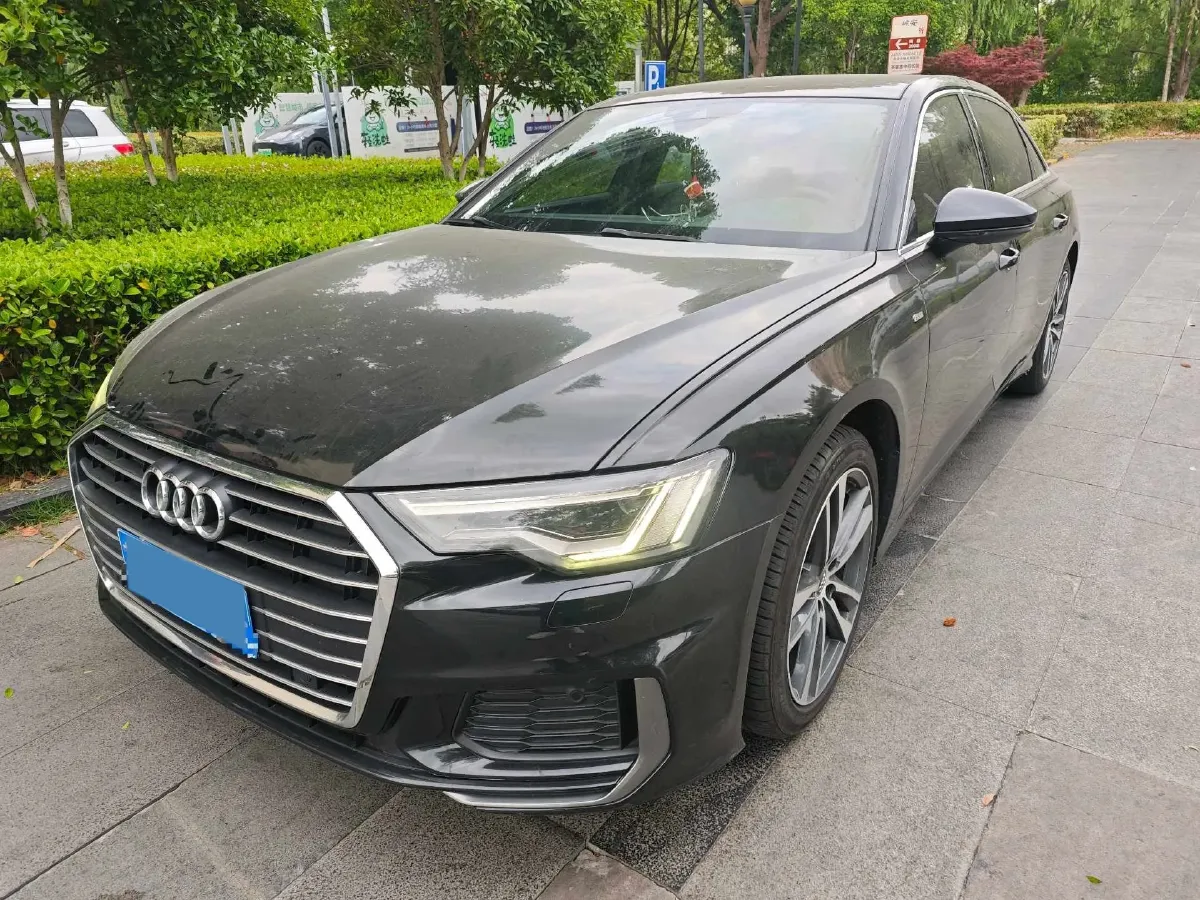 2020 Audi A6L 2.0T 190HP L4 7DCT,autocango,china used car exporter,china ev exporter,chinese used car exporter,chinese used ev exporter
