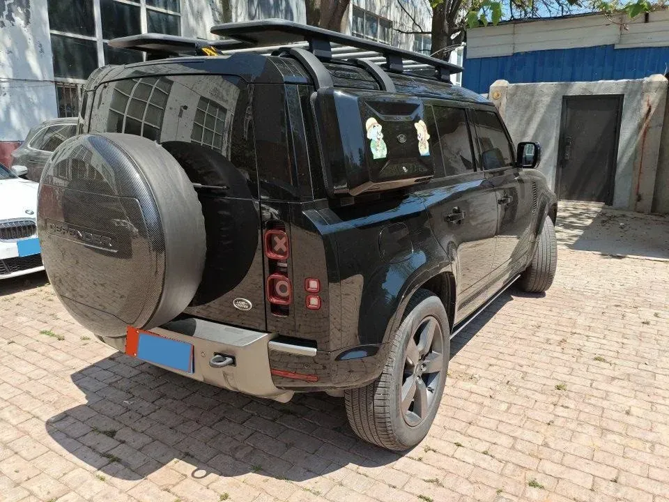 2023 Land Rover Defender 3.0T 400HP L6 8AT,autocango,china used car exporter,china ev exporter,chinese used car exporter,chinese used ev exporter