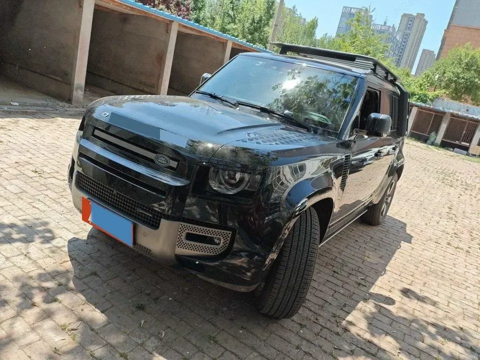 2023 Land Rover Defender 3.0T 400HP L6 8AT,autocango,china used car exporter,china ev exporter,chinese used car exporter,chinese used ev exporter