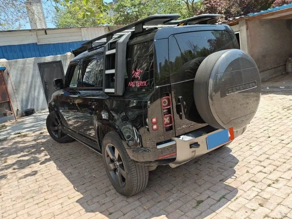 2023 Land Rover Defender 3.0T 400HP L6 8AT,autocango,china used car exporter,china ev exporter,chinese used car exporter,chinese used ev exporter