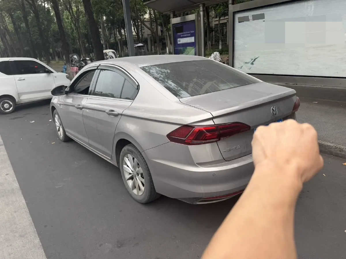2020 Volkswagen Bora 1.5L 113HP L4 6AT,autocango,china used car exporter,china ev exporter,chinese used car exporter,chinese used ev exporter