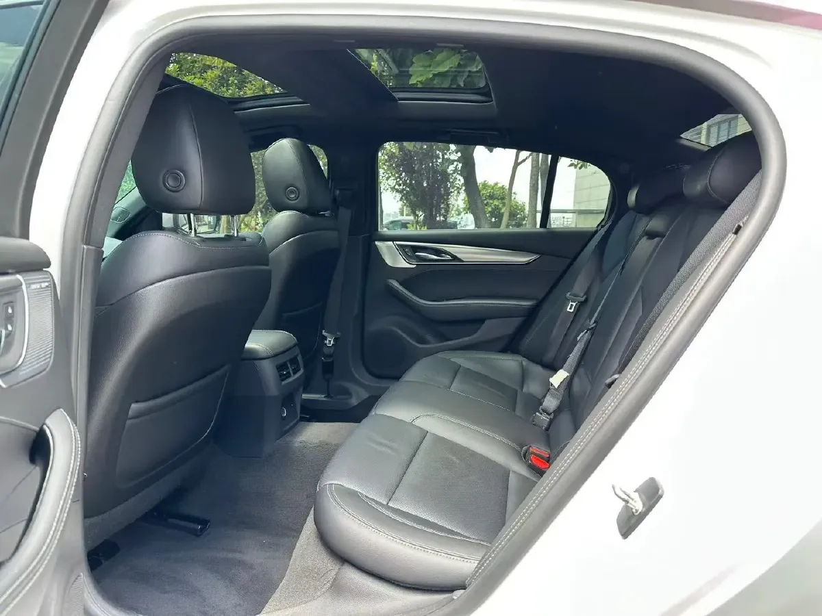 2022 Cadillac CT5 2.0T 237HP L4 10AT,autocango,china used car exporter,china ev exporter,chinese used car exporter,chinese used ev exporter