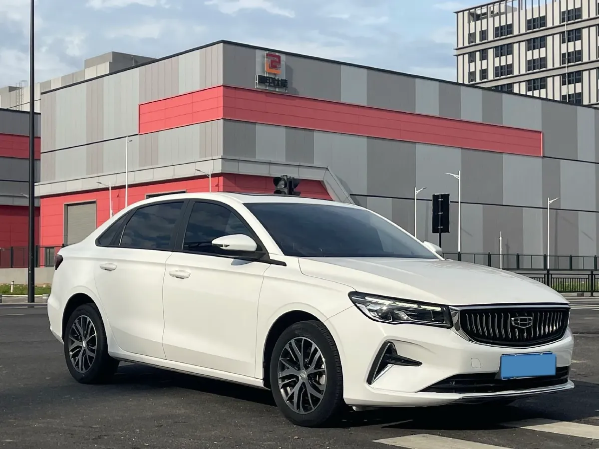 2022 Geely Emgrand 1.5L 114HP L4 5MT,autocango,china used car exporter,china ev exporter,chinese used car exporter,chinese used ev exporter