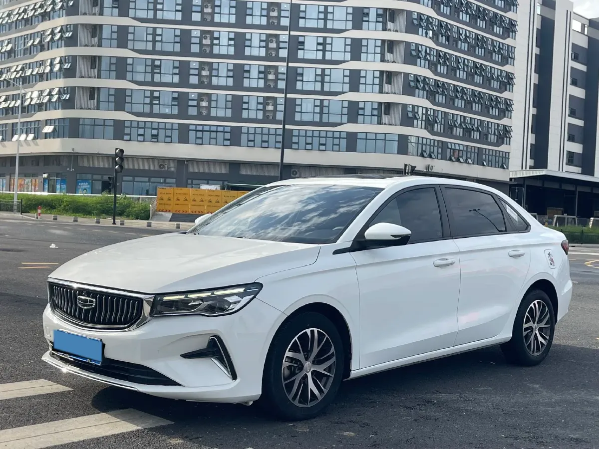 2022 Geely Emgrand 1.5L 114HP L4 5MT,autocango,china used car exporter,china ev exporter,chinese used car exporter,chinese used ev exporter