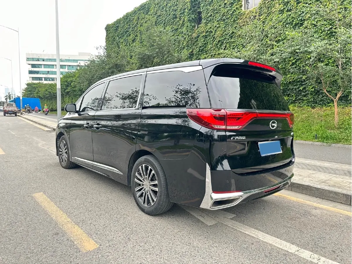 2021 GAC Trumpchi M8 2.0T 252HP L4 8AT,autocango,china used car exporter,china ev exporter,chinese used car exporter,chinese used ev exporter