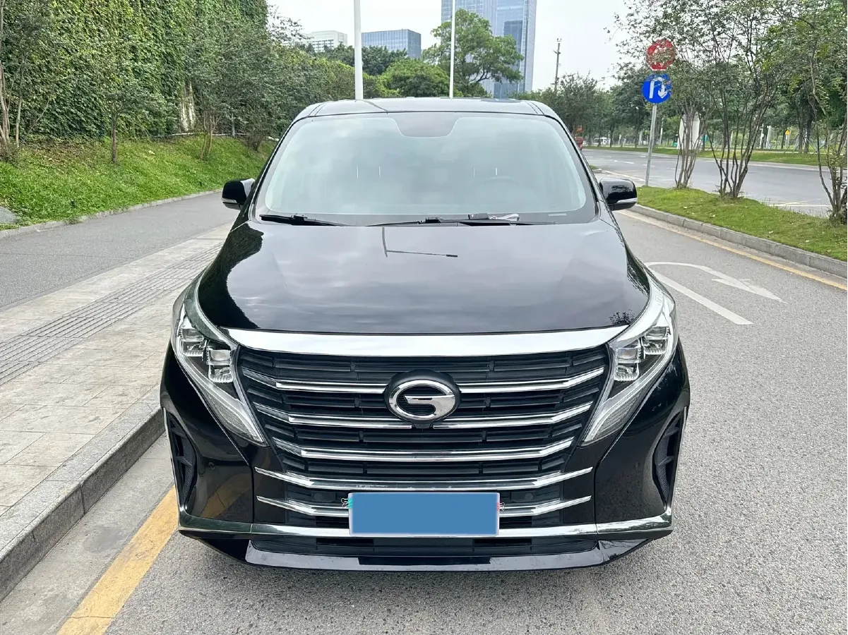 2021 GAC Trumpchi M8 2.0T 252HP L4 8AT,autocango,china used car exporter,china ev exporter,chinese used car exporter,chinese used ev exporter