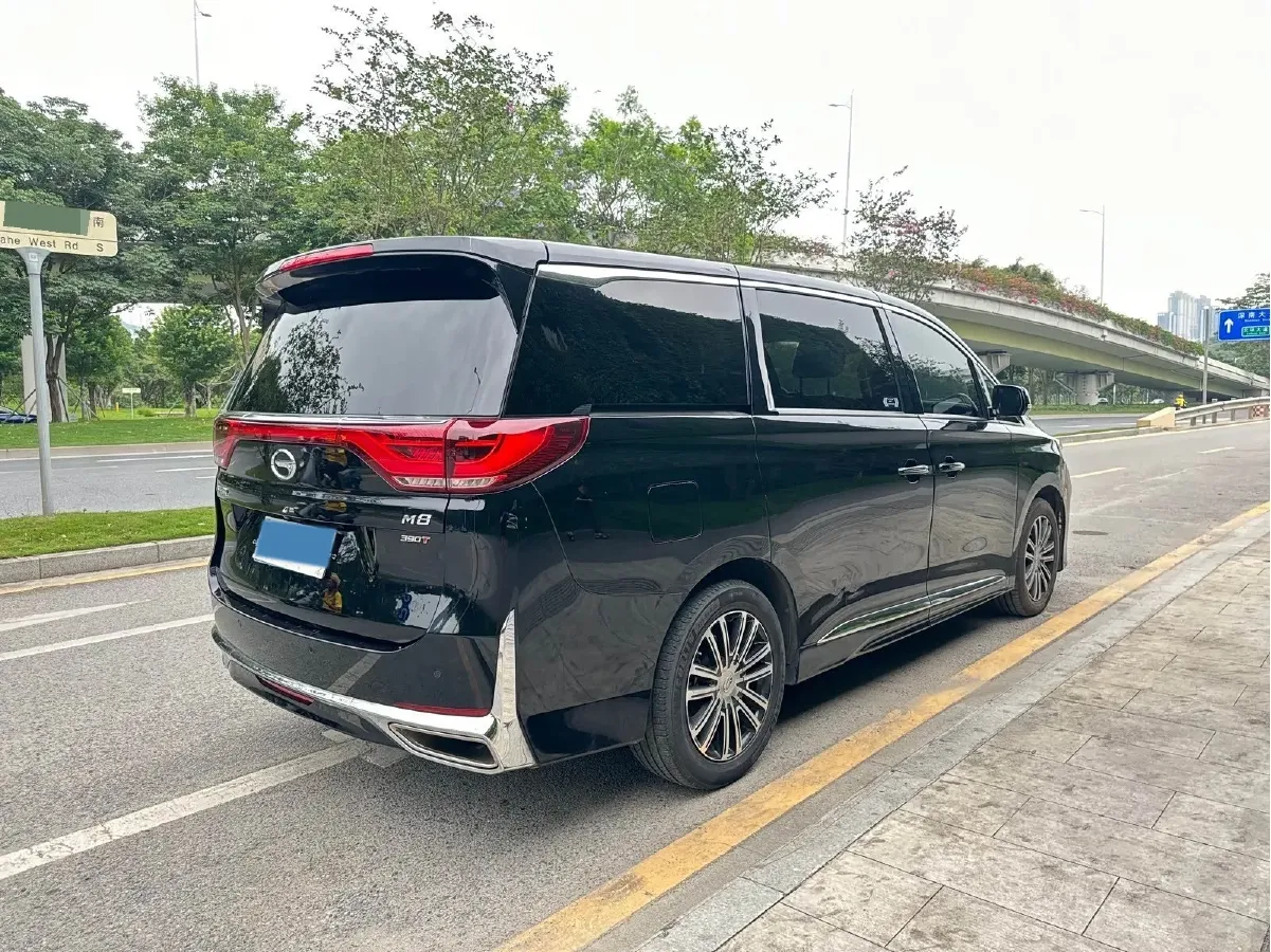2021 GAC Trumpchi M8 2.0T 252HP L4 8AT,autocango,china used car exporter,china ev exporter,chinese used car exporter,chinese used ev exporter
