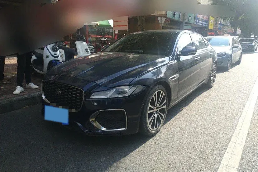 2021 Jaguar XFL 2.0T 250HP L4 8AT,autocango,china used car exporter,china ev exporter,chinese used car exporter,chinese used ev exporter