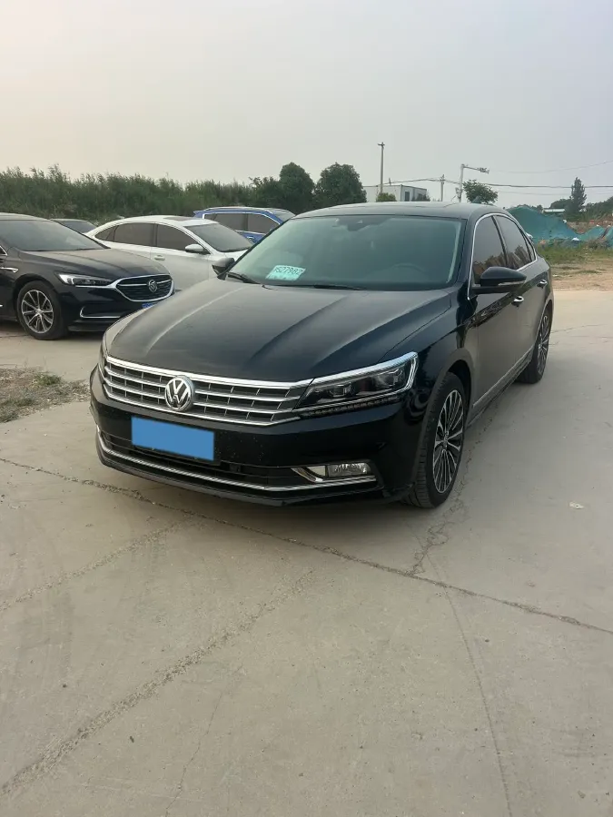 2017 Volkswagen Passat 1.8T 180HP L4 7DCT,autocango,china used car exporter,china ev exporter,chinese used car exporter,chinese used ev exporter