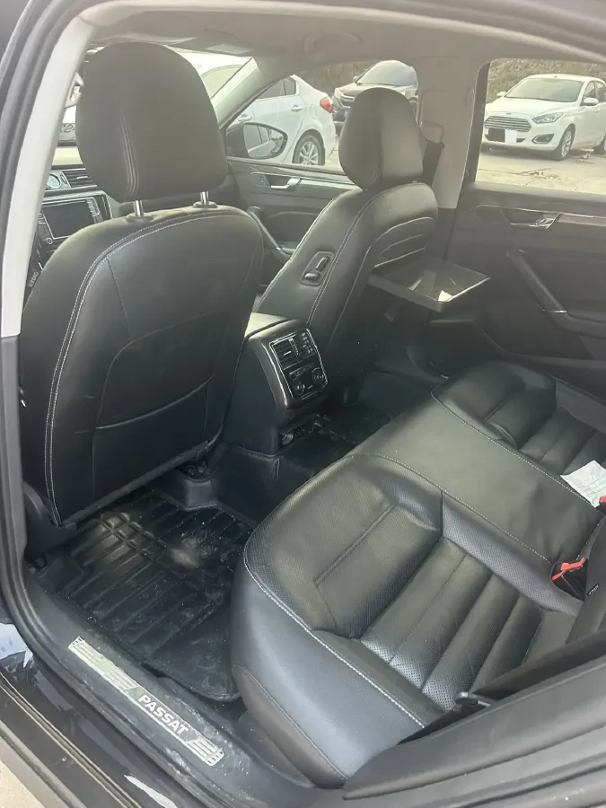 2017 Volkswagen Passat 1.8T 180HP L4 7DCT,autocango,china used car exporter,china ev exporter,chinese used car exporter,chinese used ev exporter