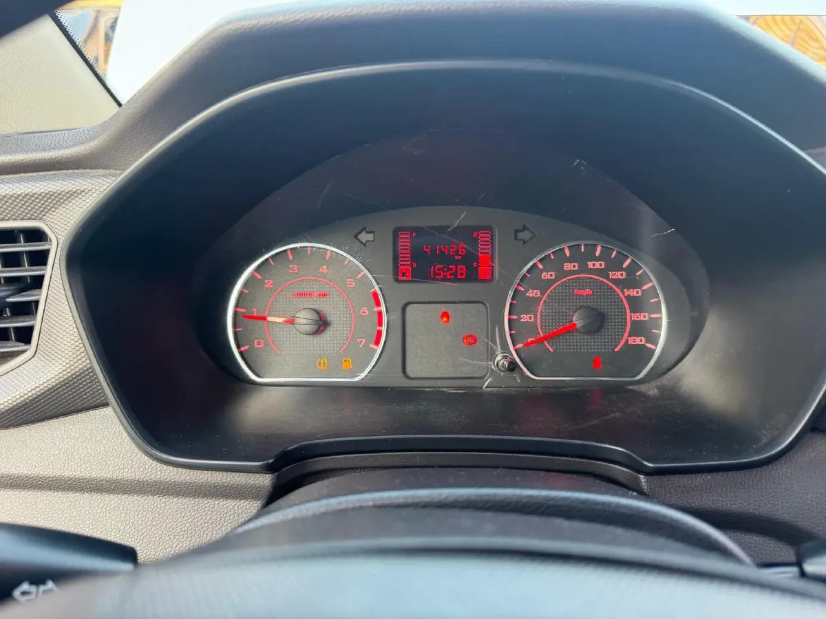 2022 JinBei Little Sea Lion X30 1.5L 102HP L4 5MT,autocango,china used car exporter,china ev exporter,chinese used car exporter,chinese used ev exporter