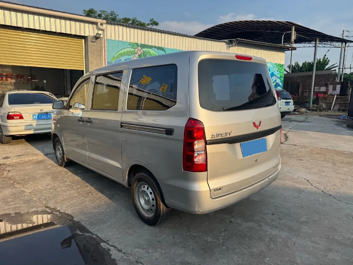 2022 JinBei Little Sea Lion X30 1.5L 102HP L4 5MT,autocango,china used car exporter,china ev exporter,chinese used car exporter,chinese used ev exporter