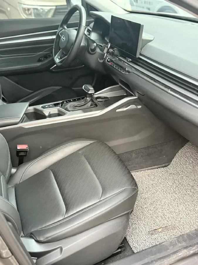 2023 Geely Emgrand 1.5L 127HP L4 CVT,autocango,china used car exporter,china ev exporter,chinese used car exporter,chinese used ev exporter