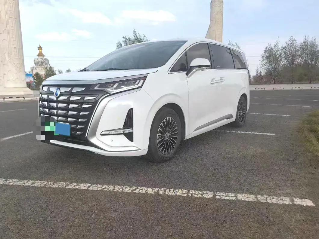 2025 Denza D9 1.5T 156HP L4 E-CVT PHEV 40KWH,autocango,china used car exporter,china ev exporter,chinese used car exporter,chinese used ev exporter