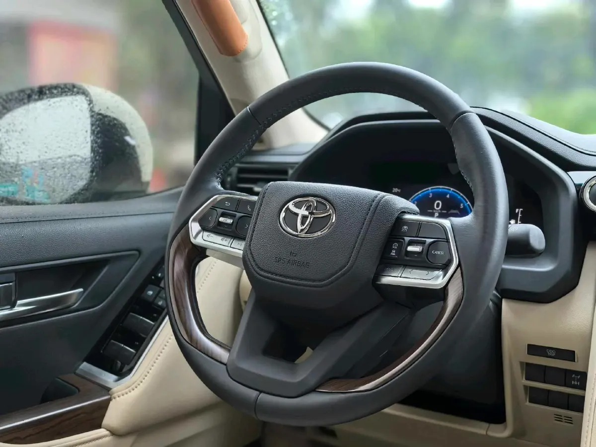 2025 Mercedes-Benz CLA Class 1.3T 163HP L4 7DCT,autocango,china used car exporter,china ev exporter,chinese used car exporter,chinese used ev exporter