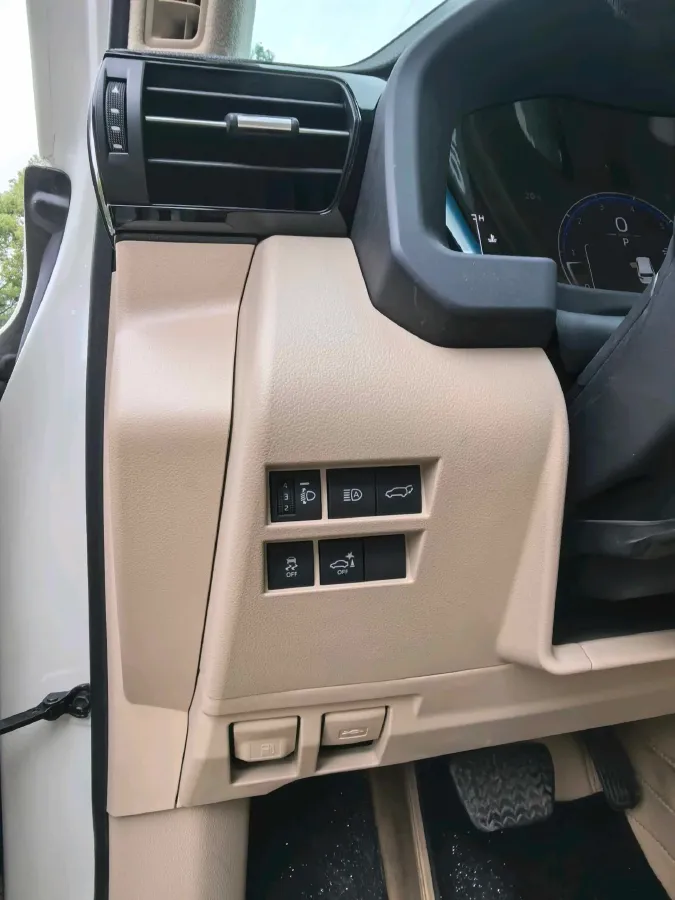 2025 Mercedes-Benz CLA Class 1.3T 163HP L4 7DCT,autocango,china used car exporter,china ev exporter,chinese used car exporter,chinese used ev exporter