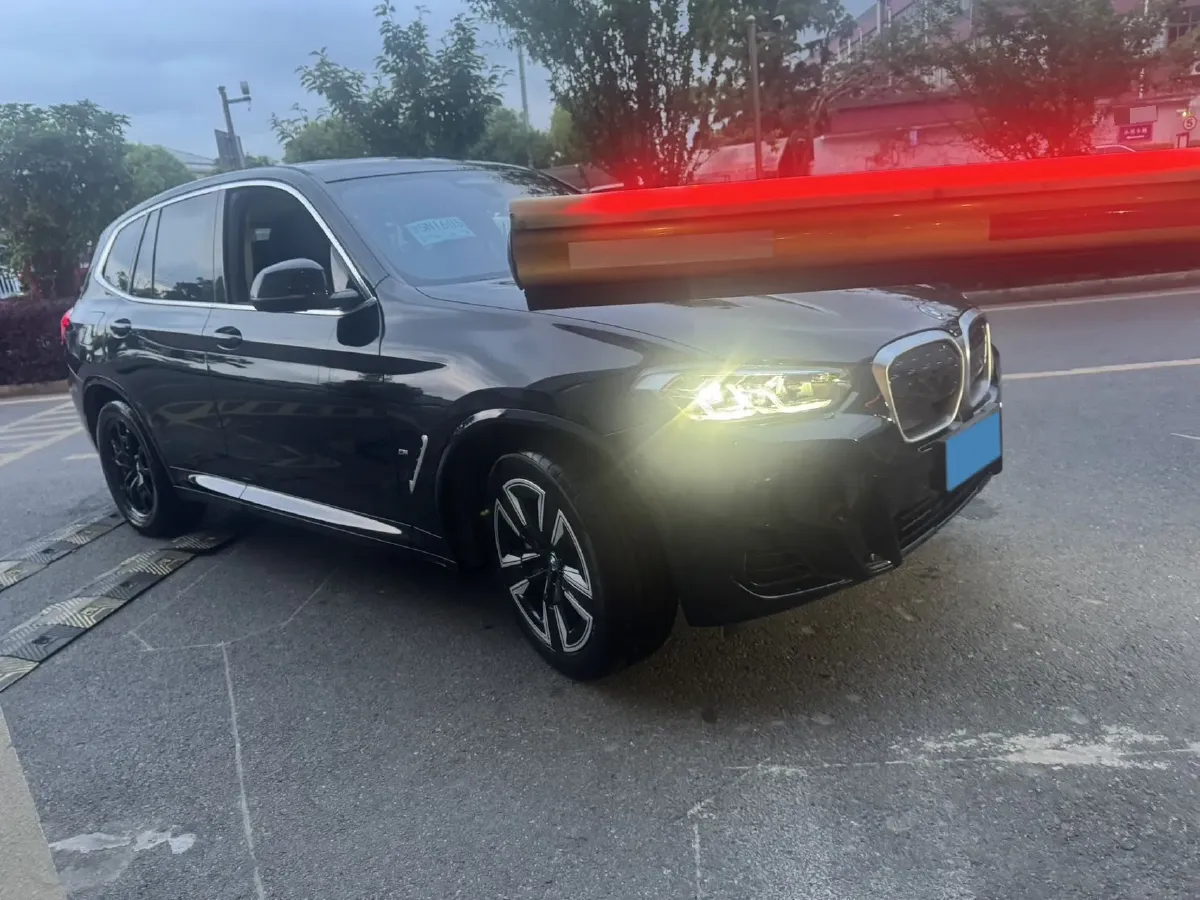 2022 BMW iX3 BEV 80KWH,autocango,china used car exporter,china ev exporter,chinese used car exporter,chinese used ev exporter