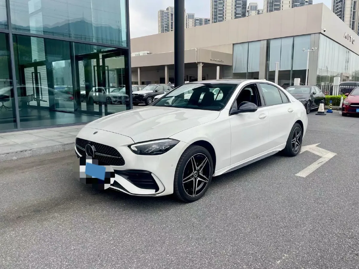 2025 Mercedes-Benz C Class 1.5T 204HP L4 9AT,autocango,china used car exporter,china ev exporter,chinese used car exporter,chinese used ev exporter