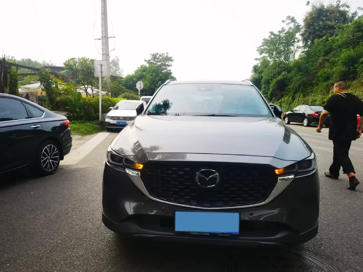 2022 MAXUS XinTu V90 2.0T 150HP L4 6AT,autocango,china used car exporter,china ev exporter,chinese used car exporter,chinese used ev exporter