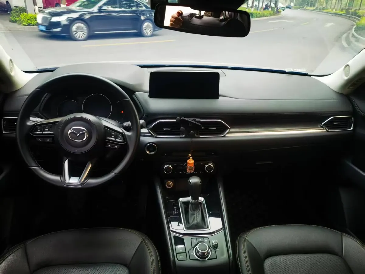 2022 MAXUS XinTu V90 2.0T 150HP L4 6AT,autocango,china used car exporter,china ev exporter,chinese used car exporter,chinese used ev exporter