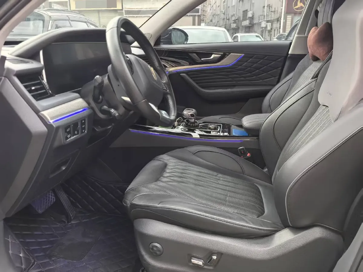 2022 HongQi HS5 2.0T 224HP L4 6AT,autocango,china used car exporter,china ev exporter,chinese used car exporter,chinese used ev exporter
