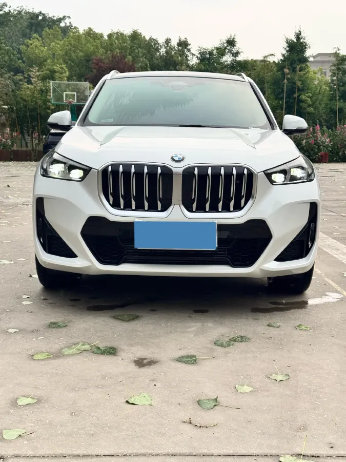 2024 BMW X1 2.0T 204HP L4 7DCT,autocango,china used car exporter,china ev exporter,chinese used car exporter,chinese used ev exporter