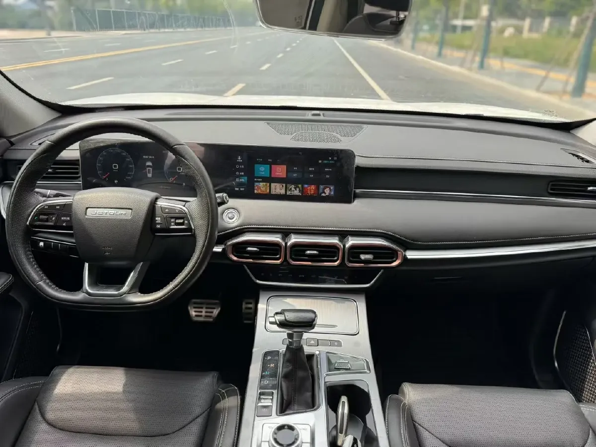 2021 Jetour X70 Plus 1.5T 156HP L4 6DCT,autocango,china used car exporter,china ev exporter,chinese used car exporter,chinese used ev exporter
