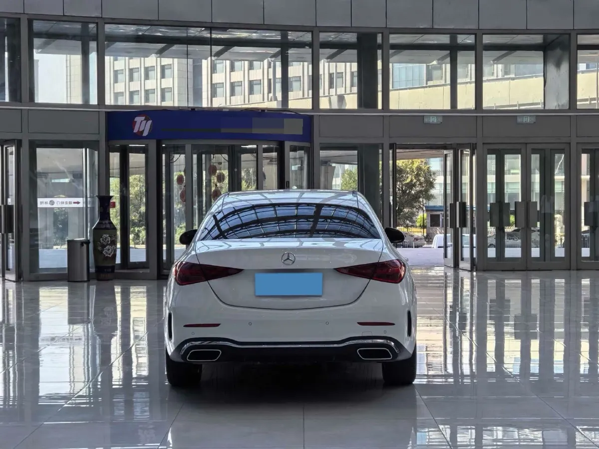 2022 Mercedes-Benz C Class 1.5T 170HP L4 9AT,autocango,china used car exporter,china ev exporter,chinese used car exporter,chinese used ev exporter