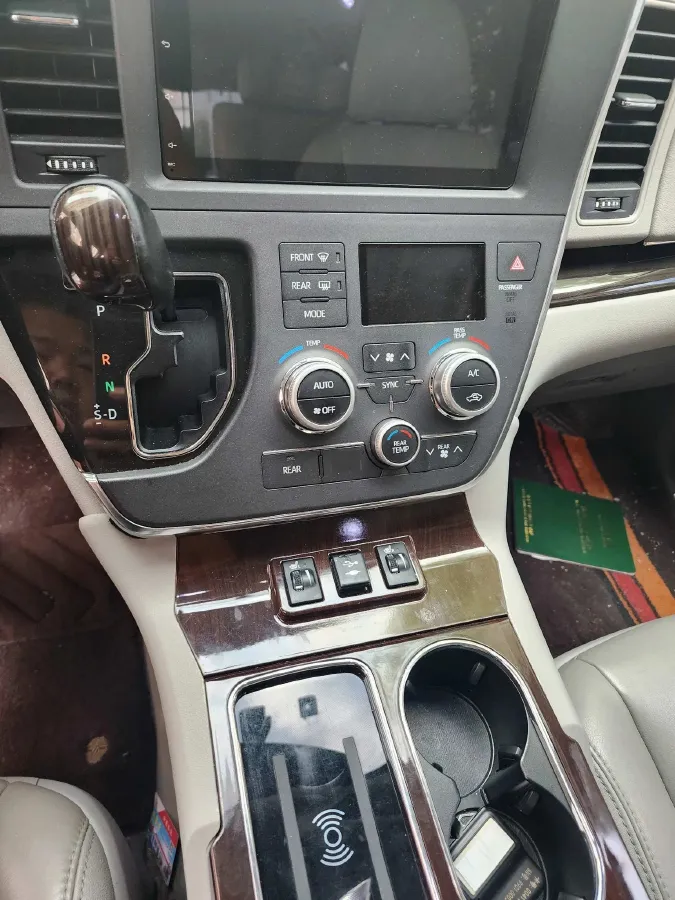 2019 Toyota Avalon 2.0L 178HP L4 CVT,autocango,china used car exporter,china ev exporter,chinese used car exporter,chinese used ev exporter