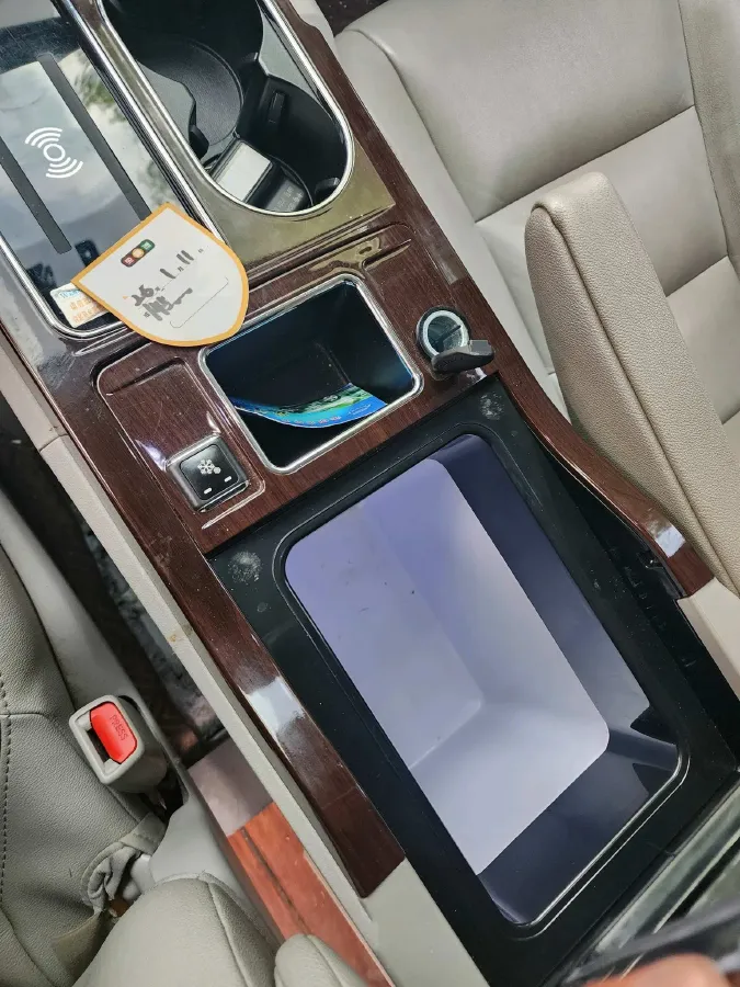 2019 Toyota Avalon 2.0L 178HP L4 CVT,autocango,china used car exporter,china ev exporter,chinese used car exporter,chinese used ev exporter