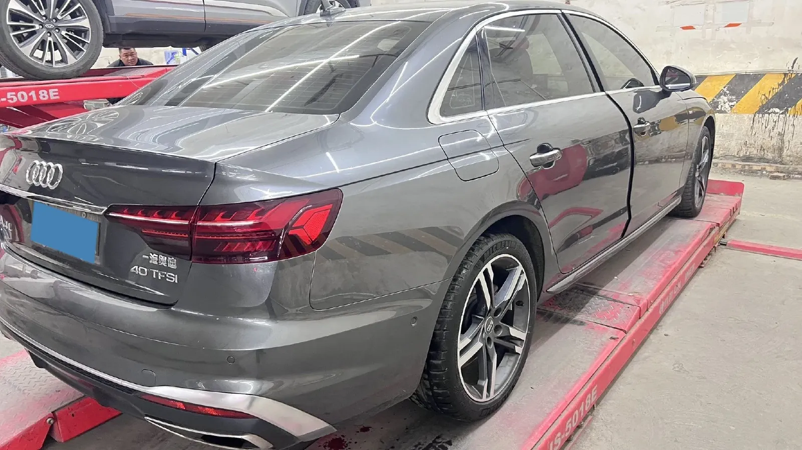 2020 Audi A4L 2.0T 190HP L4 7DCT,autocango,china used car exporter,china ev exporter,chinese used car exporter,chinese used ev exporter