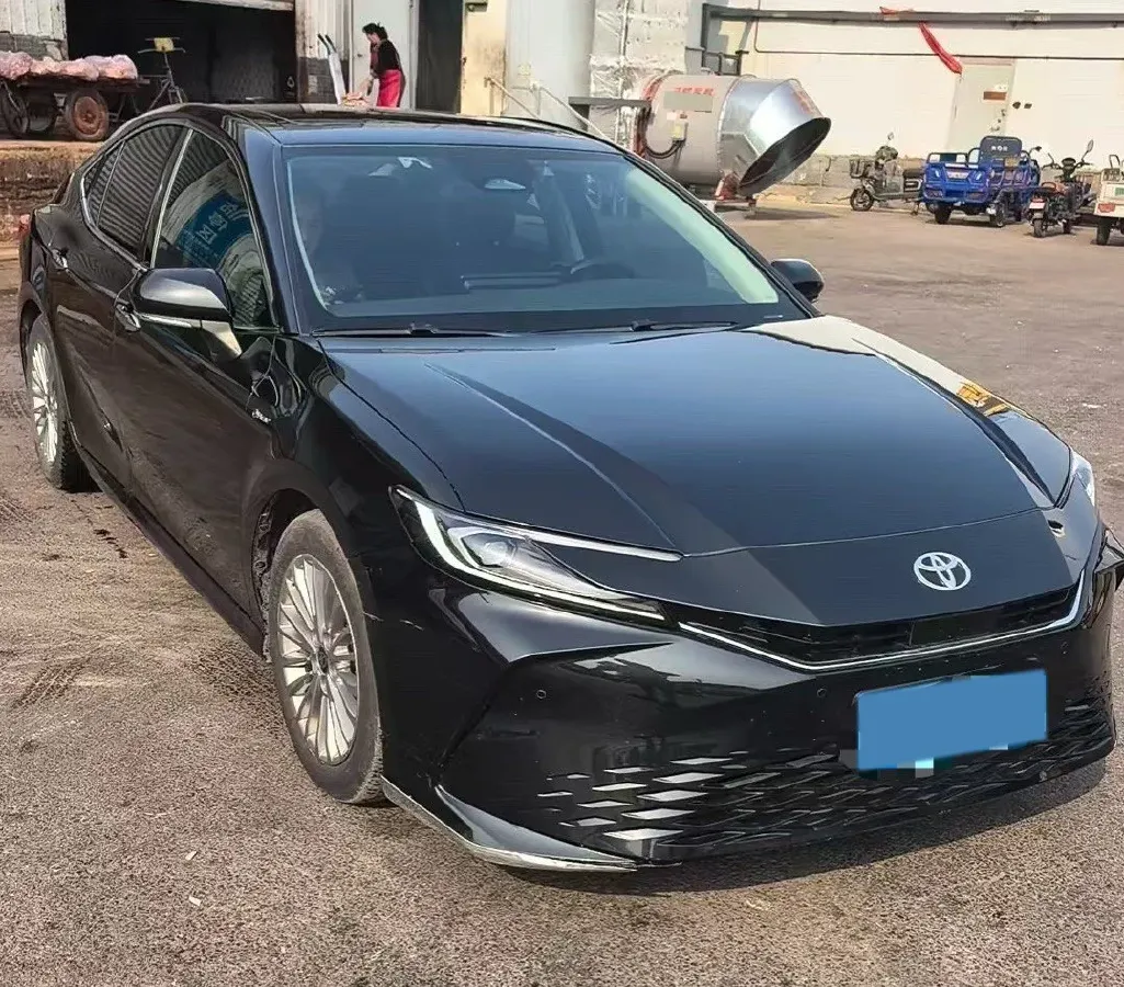 2024 Toyota Camry 2.0L 152HP L4 E-CVT Hybrid,autocango,china used car exporter,china ev exporter,chinese used car exporter,chinese used ev exporter