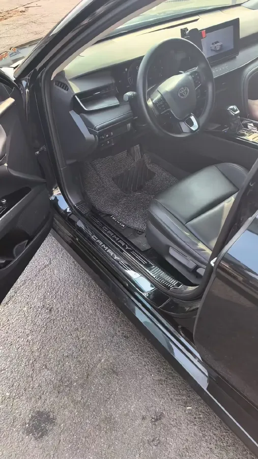 2024 Toyota Camry 2.0L 152HP L4 E-CVT Hybrid,autocango,china used car exporter,china ev exporter,chinese used car exporter,chinese used ev exporter