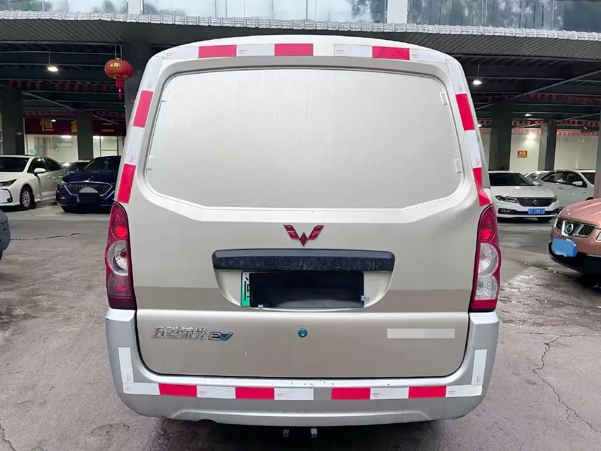 2022 WuLing RongGuang EV BEV 41.6KWH,autocango,china used car exporter,china ev exporter,chinese used car exporter,chinese used ev exporter