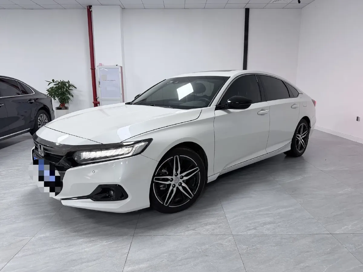 2022 Honda Accord 1.5T 194HP L4 CVT,autocango,china used car exporter,china ev exporter,chinese used car exporter,chinese used ev exporter