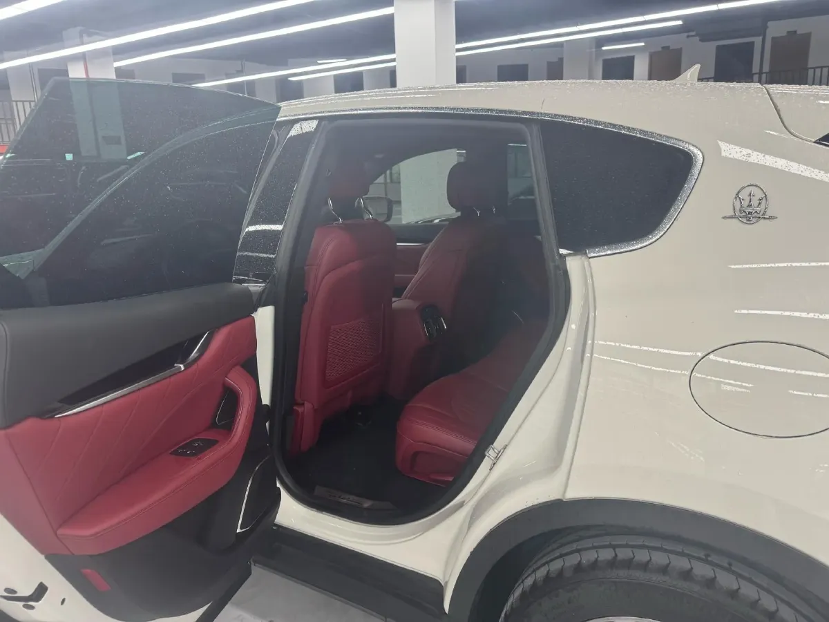 2019 Maserati Levante 3.0T 350HP V6 8AT,autocango,china used car exporter,china ev exporter,chinese used car exporter,chinese used ev exporter